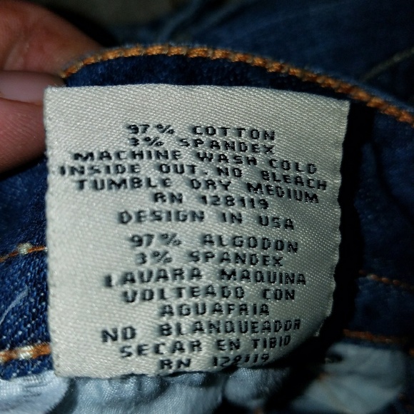 Grace in L.A. jeans - Picture 8 of 8